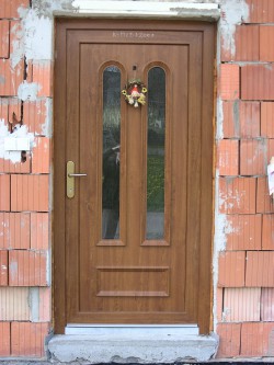 Dveře s panelem Olivín, prosklení sklem ornament kůra čirá, barva dveří zlatý dub(renolit č. 2178001-167).